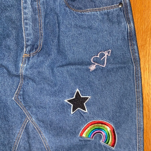 Denim Patches Skirt - Picture 3 of 4